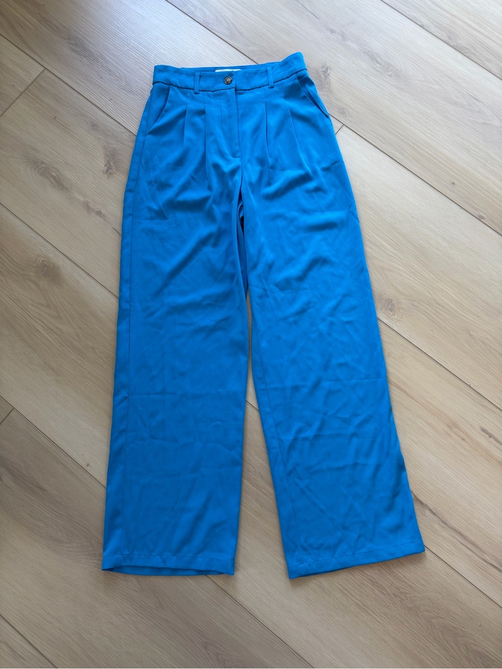 American Threads Vibrant Blue Pleated Pants